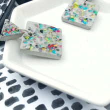 Load image into Gallery viewer, Retro Square Confetti Drop Earrings with Triangle Stud
